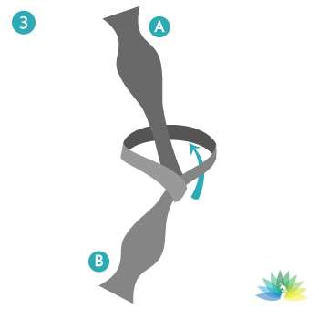 Ruth Nathan's - How to tie a tie - step 3